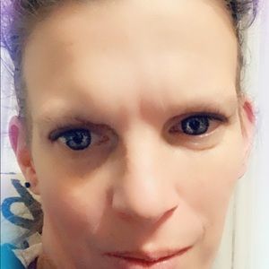 Meet your Posher, Gayle